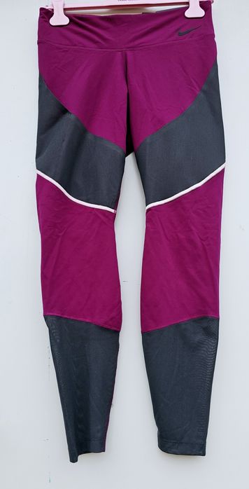 Nike оригинален дамски клин Л размер