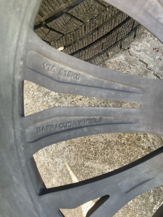 Джанти с гуми Barracuda tsunamee 20 5х120 BMW X5