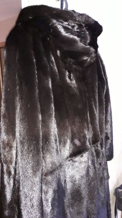 Норковая шуба продам