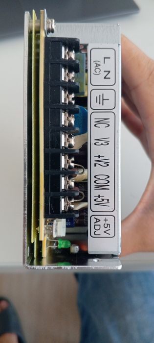 Блок питание 12В Mean Well RT-85B.