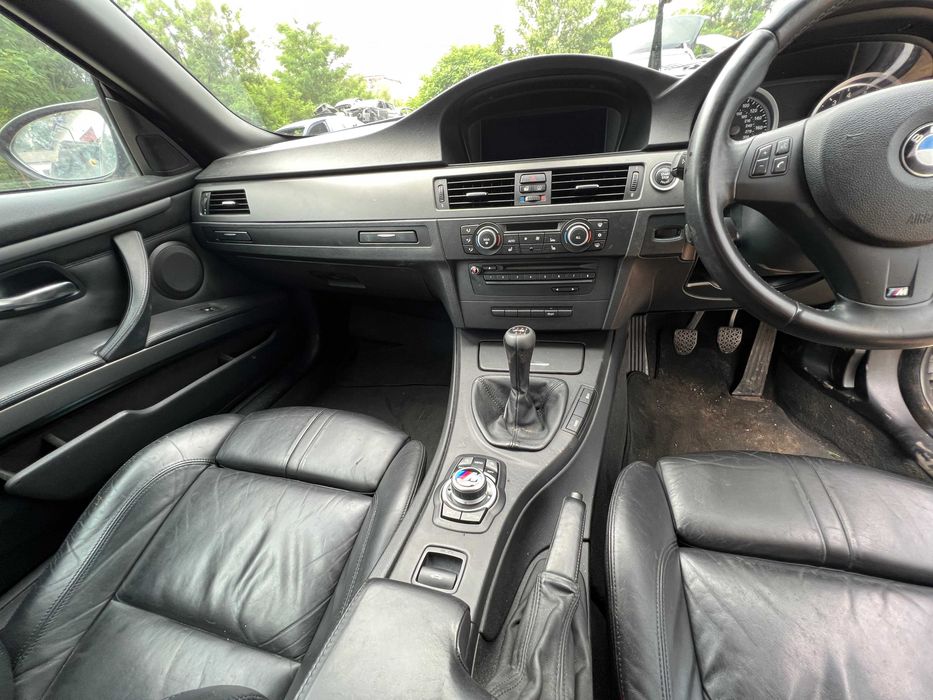 На части бмв е93 М3 420кс с65 bmw s65 m3 420hp ръчка циц навигация
