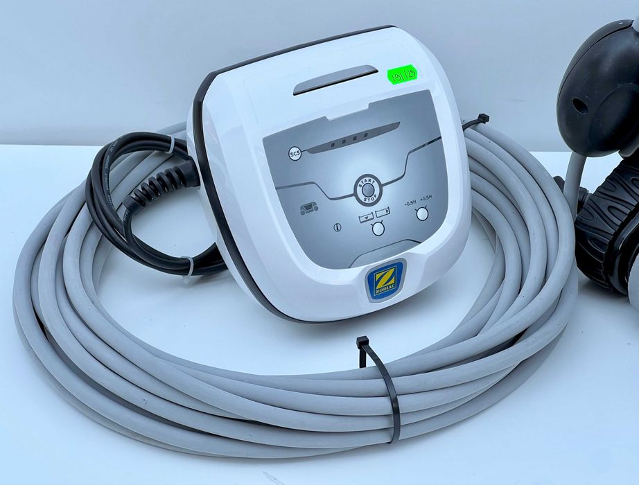Robot de curățare pentru piscină Zodiac CyclonX RC4400
