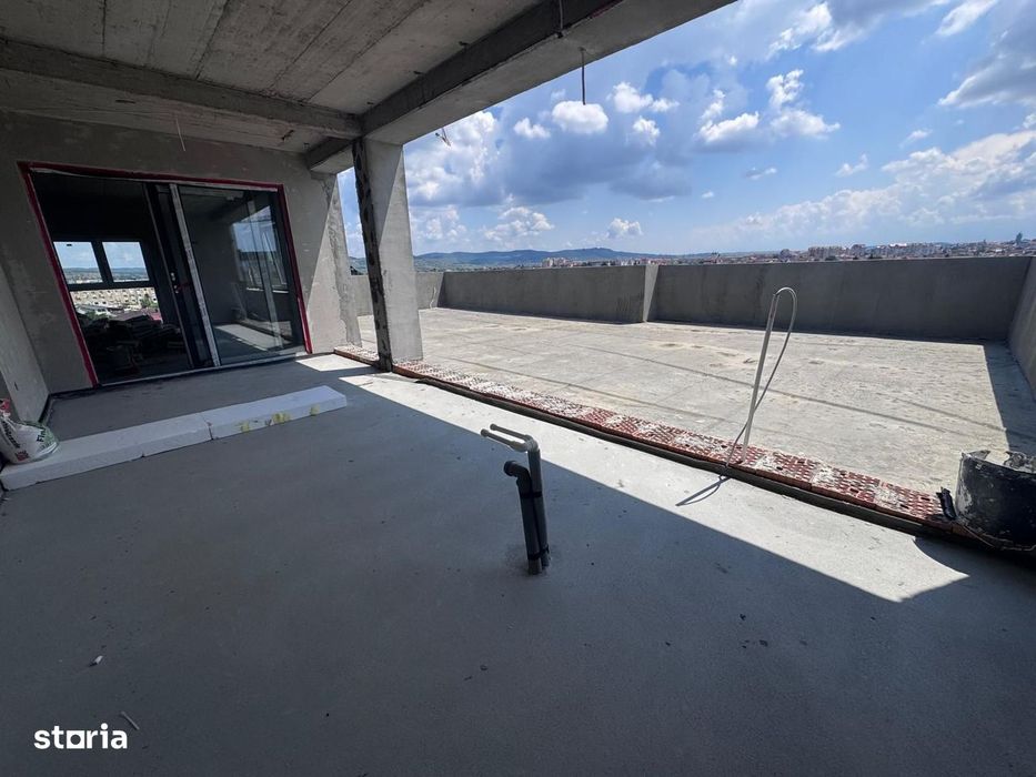 Penthouse 3 camere , 2 bai,TERASA 90mp, Lacul lui Binder, Sibiu — fotografia 1
