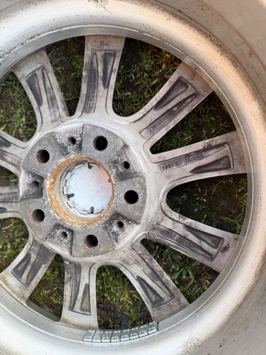 Jante BMW R17 și cauciucuri iarnă