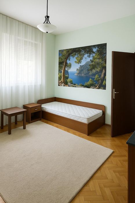 Дава се под наем Тристаен апартамент в Пловдив, Център - 138 кв.м за 460 € - Снимка #4