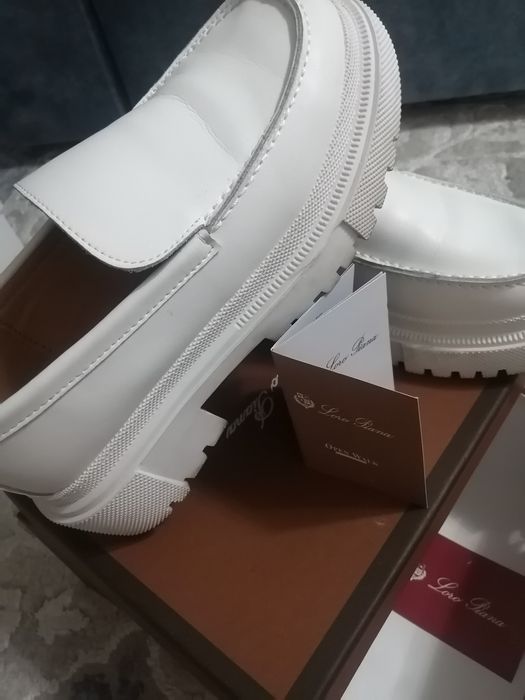 Продам лоферы женские!!!