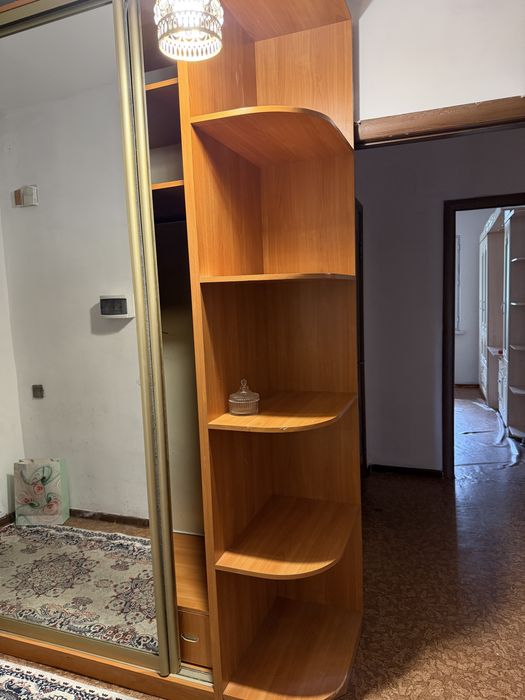 Продам шкаф прихожку