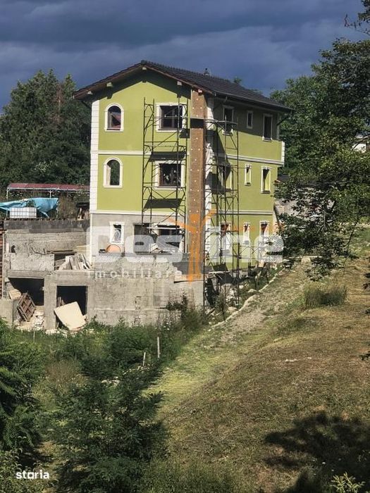 Vilă De Vânzare În Cinciș-Hd