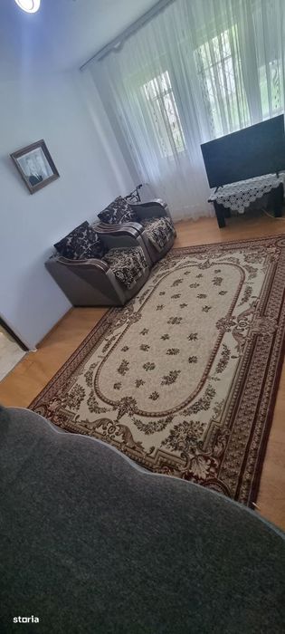 Apartament 3 camere decomandat zona Campus Constanța