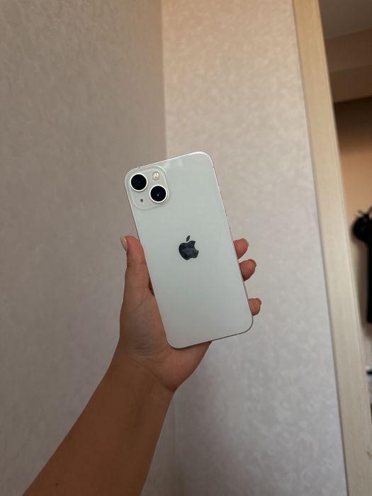 Продаю Iphone 13 , в белом цвете