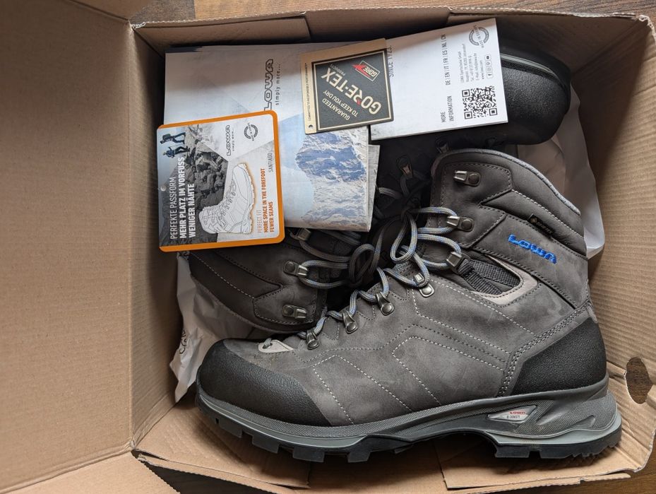 Bocanci  LOWA Santiago Gtx mărimea 9 (43.5)