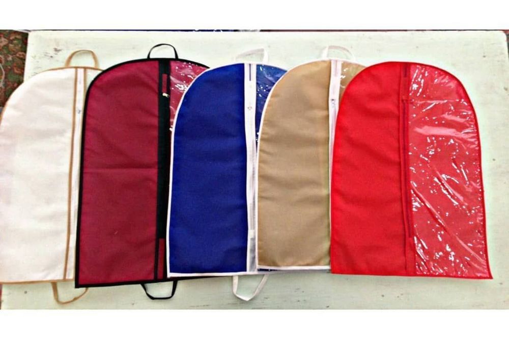 Чехол для хранения одежды оптом и донага