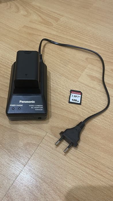 Видеокамера Panasonic HC-MDH3
