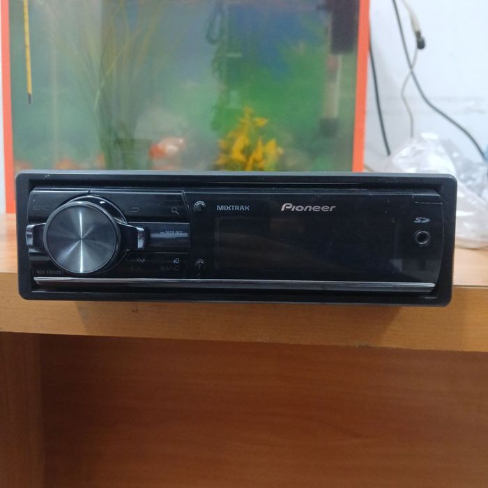 Pioneer deh 9650 sotiladi holati ideal hamma narsasi ishlidi