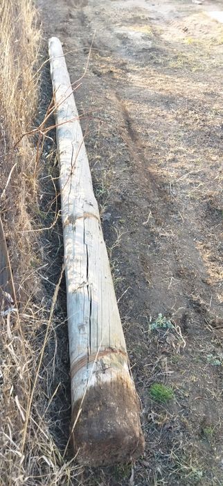 Столб телеграфный