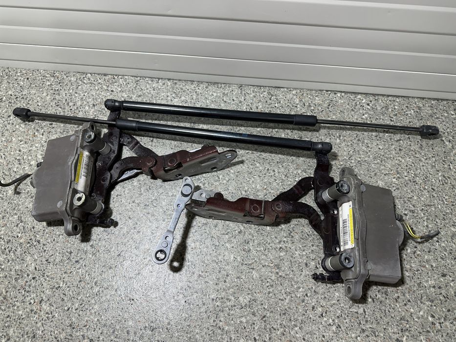 Balama cu capsa capota Mercedes Clasa E Class W212