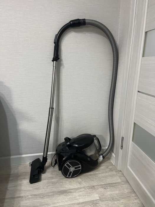 Продам пылесос в хорошем состояний