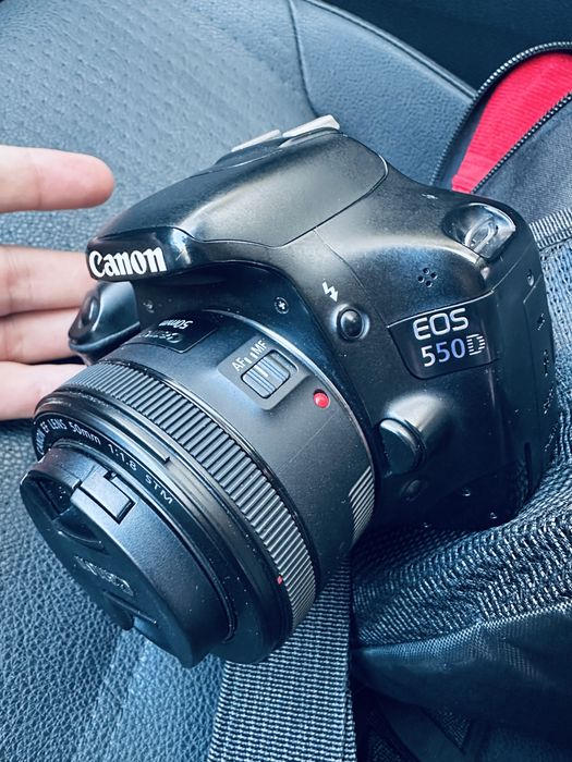 Продам фотоаппарат Canon 550d