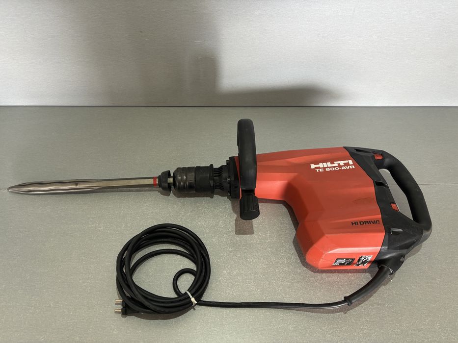 Ciocan demolator picamer hilti te 800