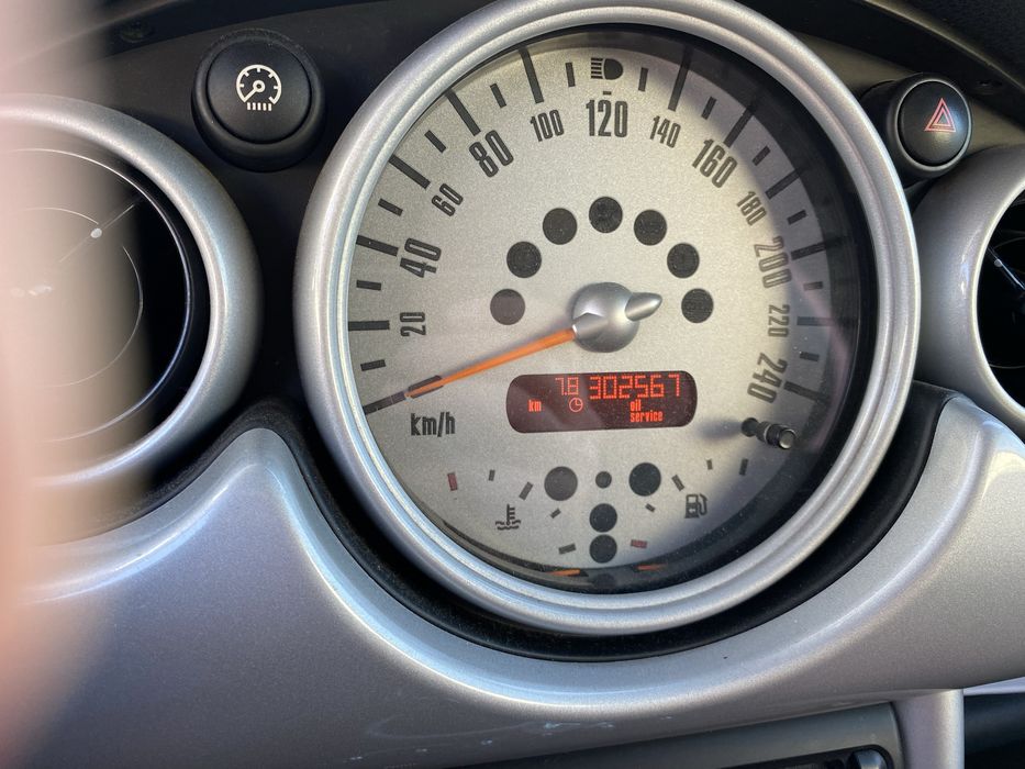 Vand Mini One 2002, 1.6 benzina