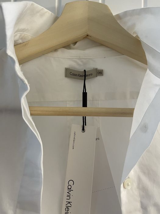 Calvin Klein дамска риза XXS