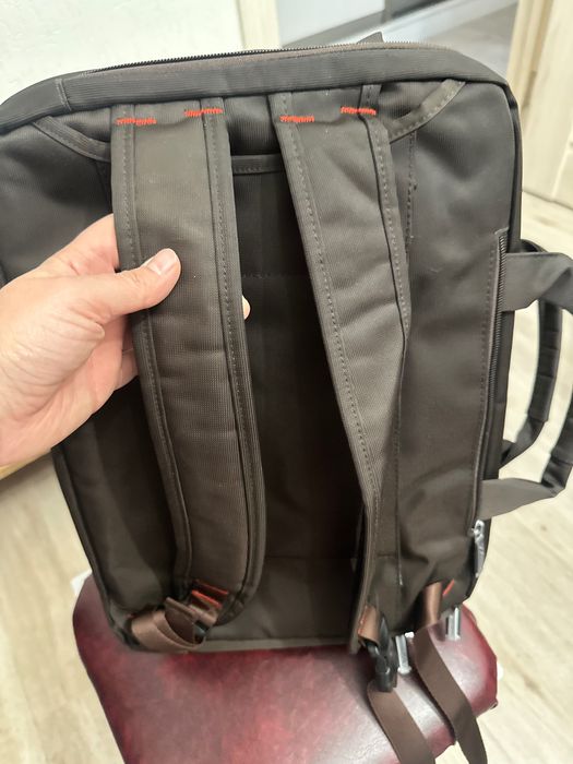 Продам сумку для ноутбука