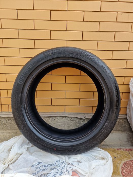 Комплект шин Continental MaxContact MC6.