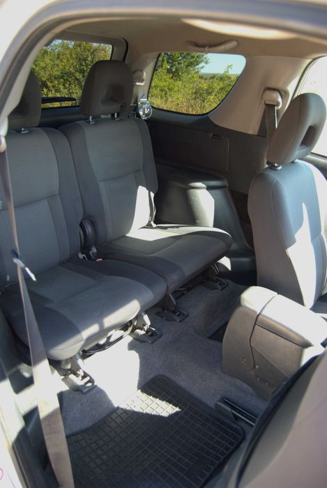 Toyota RAV4 2005 2 usi