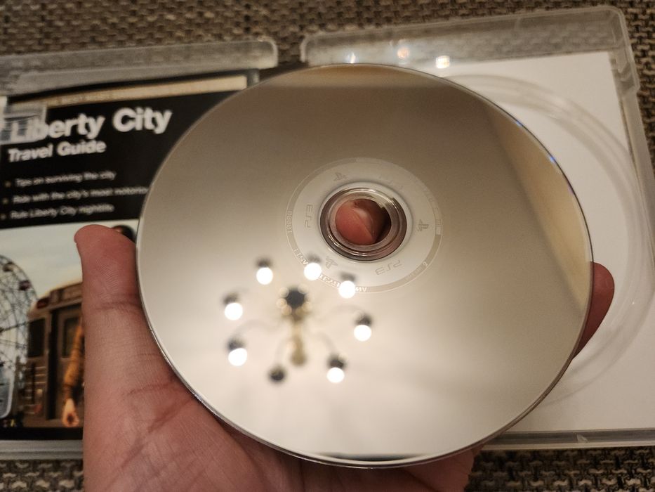 Grand Theft Auto IV & Episodes from Liberty City - PlayStation 3 (PS3)