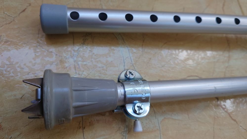 Патерица и за ЗИМНИ  условия  SWEEICO made in SWEDEN  . Бастун  универ