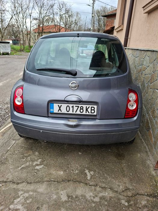 Продавам Нисан Микра 2009 за 1500 евро,бензин.