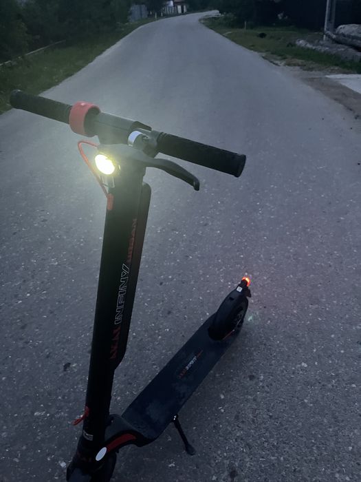 Trotinetă electrica Akai Infinity Urban