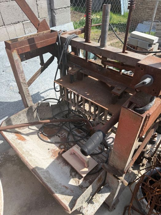 Машина за блокчета