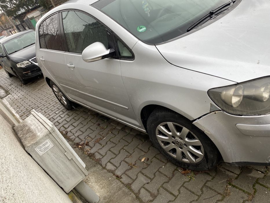 Dezmembrez vw golf 5 plus 1.6 blf 1.9 bkc bxe 2.0 bkd