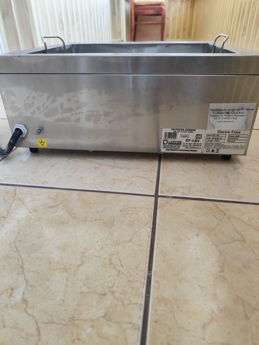 Friptoză profesională FAST-FOOD și Gogoși Lancom 18L, 4kW - NOUĂ