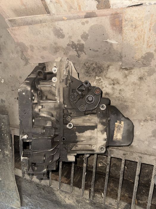 Коробка Largus JR5