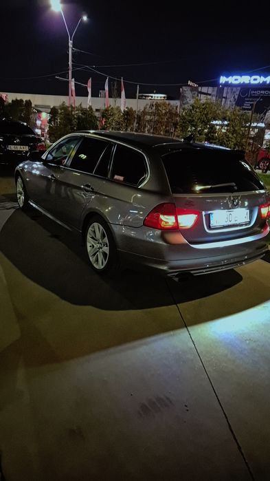 BMW 3 Series 2011 — imagine 5