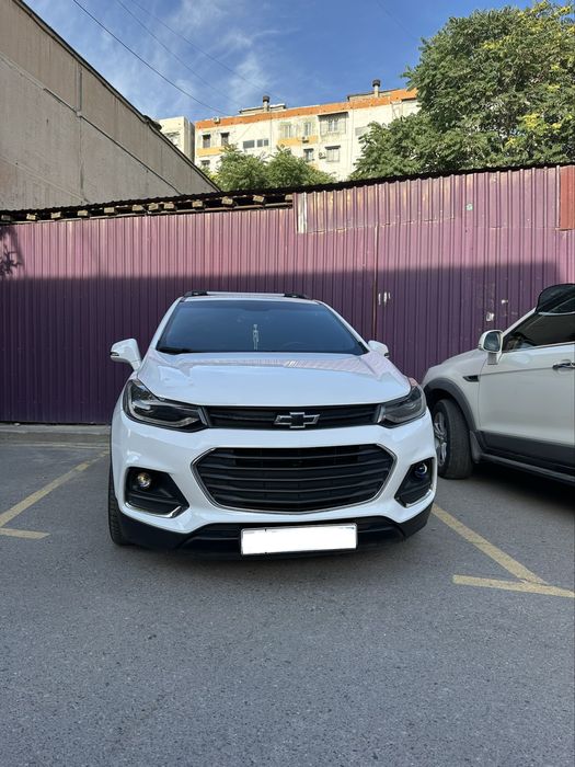 Продаются автомобиль tracker 1