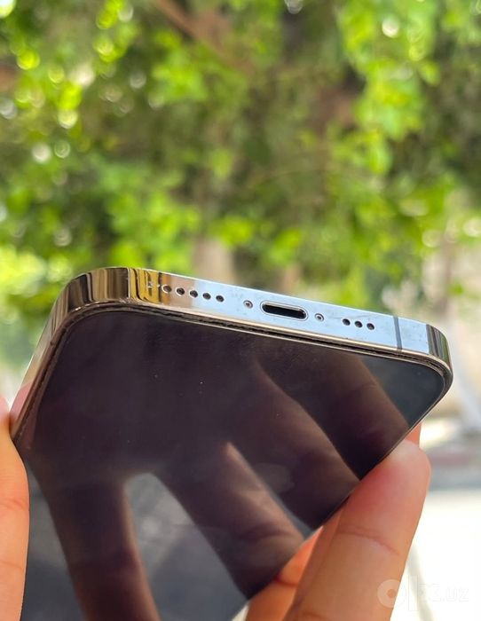 Iphone 12 pro holati ideal