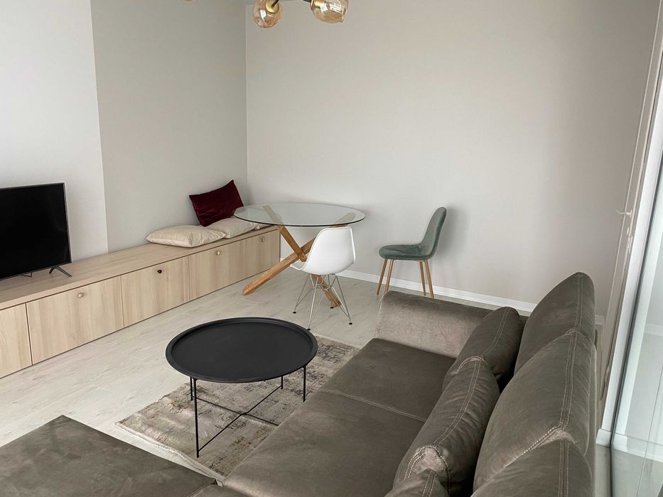 Inchiriere aparatament 2 camere Cloud9