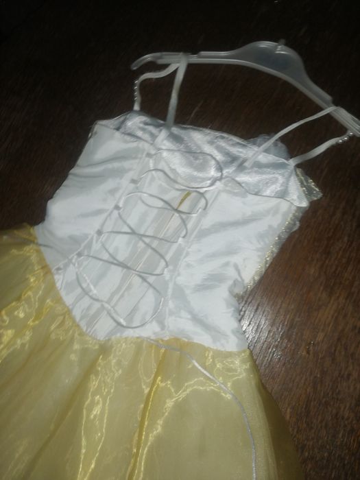 Красивое платье для девочки