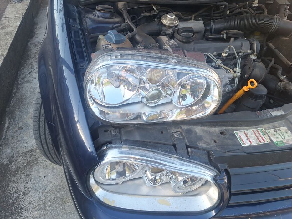 Оригинални фарове с лупи за голф.Имам и без лупи  с ангелски очи...