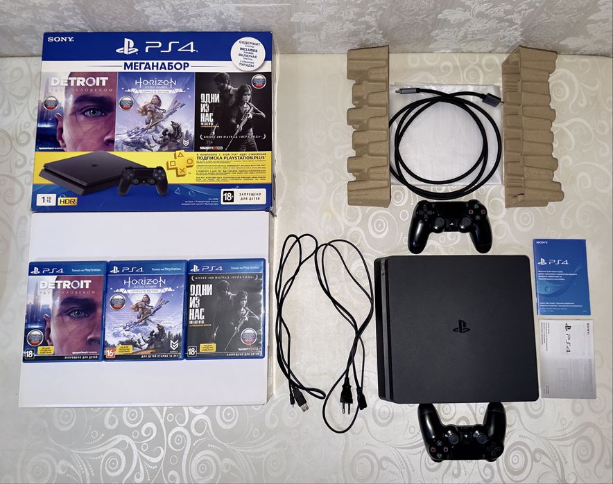 Комплект Sony PS4 Slim (1TB) + PS VR + 13 Игр