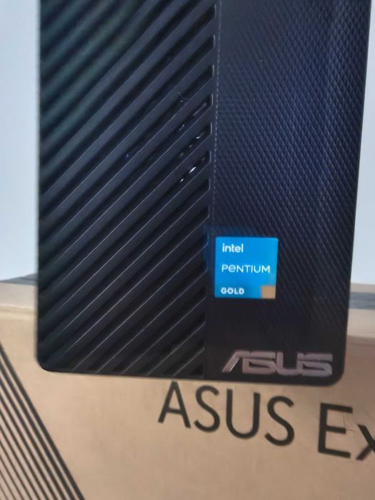 ASUS ExpertCenter D500SE Nou | 8GB DDR4 | SSD NVMe 256GB | Windows 11 Pro + Office 2024