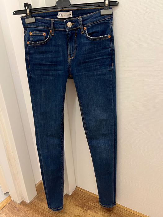 Blugi Zara slim fit, marime 36