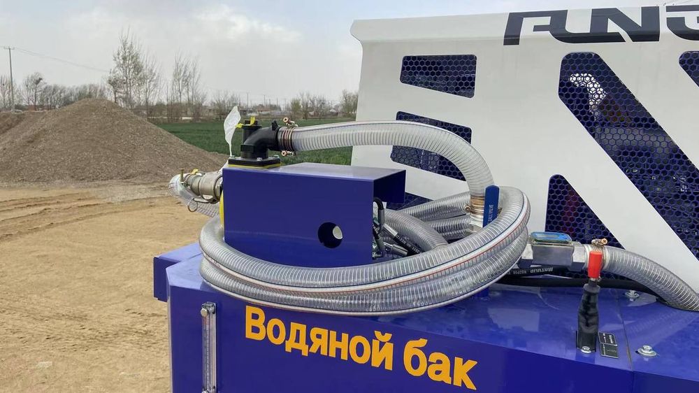 Бетоносмеситель самозагрузкой Fujiang