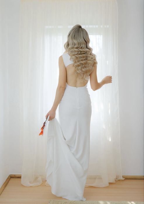 Rochie de mireasa, mărime XS, cu trenă și spatele gol