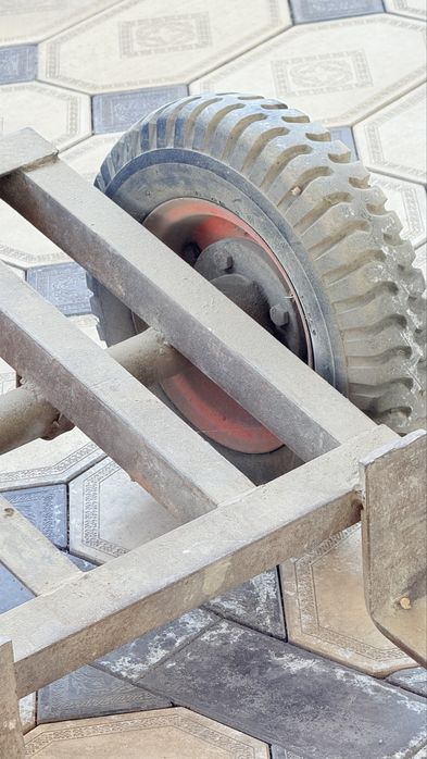 Тачка для пескоблока