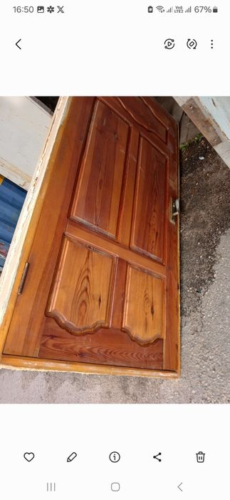 Дверь деревянная