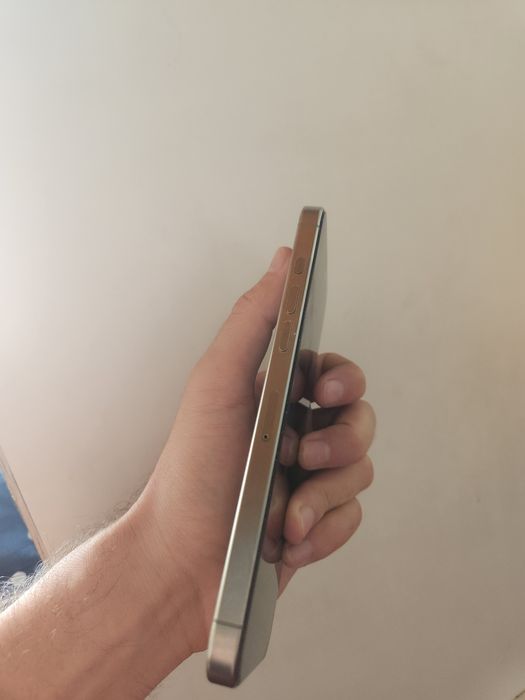 Iphone 16 pro max  94%